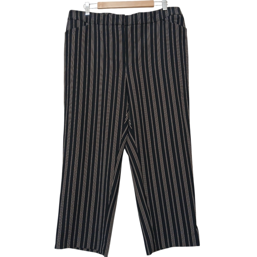 Chico's Crop Pants Wide Leg Black White Striped Stretch Knit Work Travel Sz 2.5R